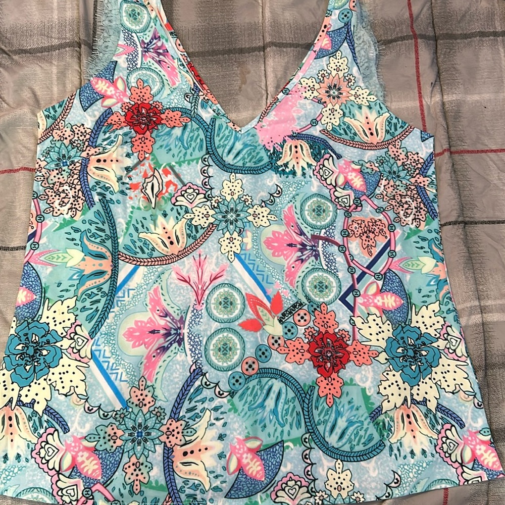 Pretty shirt